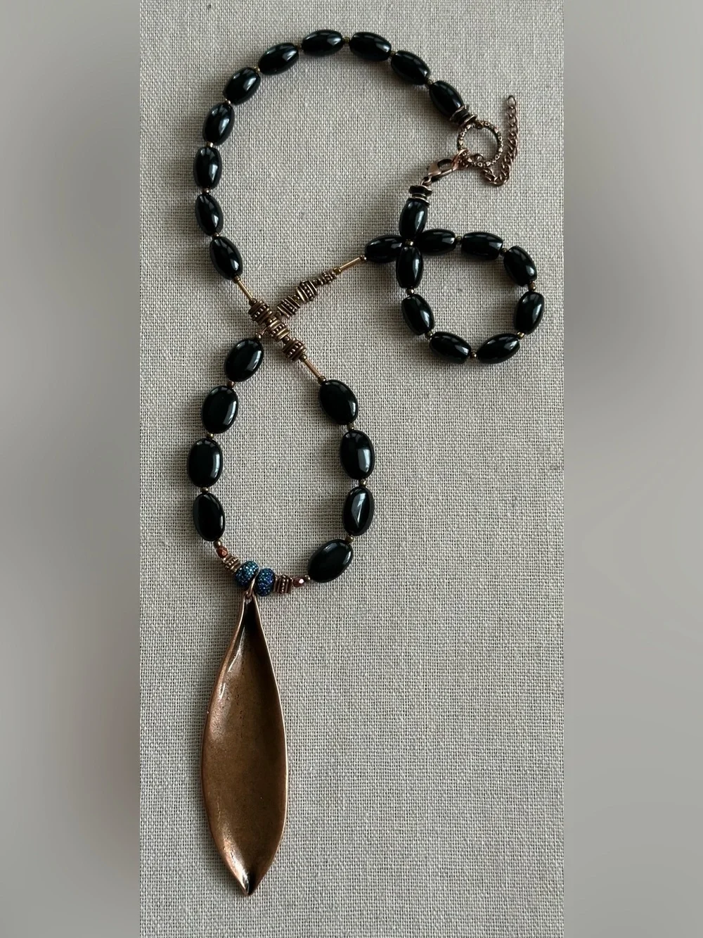 26-1/2 inch Onyx and Copper bead necklace NWOT